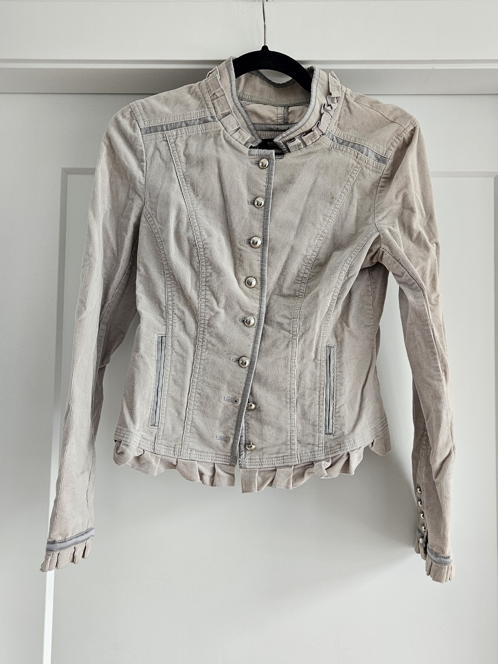 White House Black Market Light Beige Ruffle-Trim Corduroy Jacket